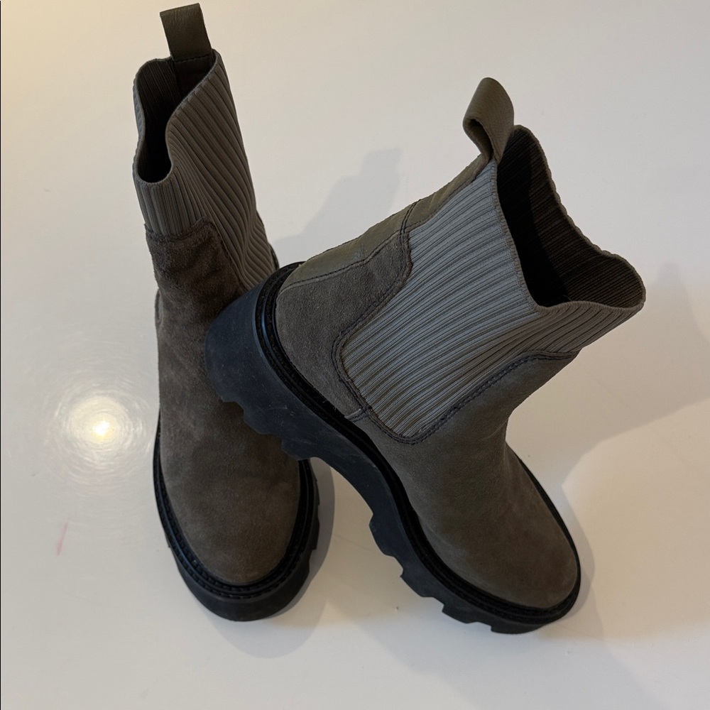 Dolce Vita Olive Ankle Booties